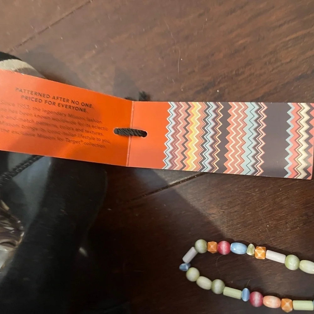 Missoni been scratches box